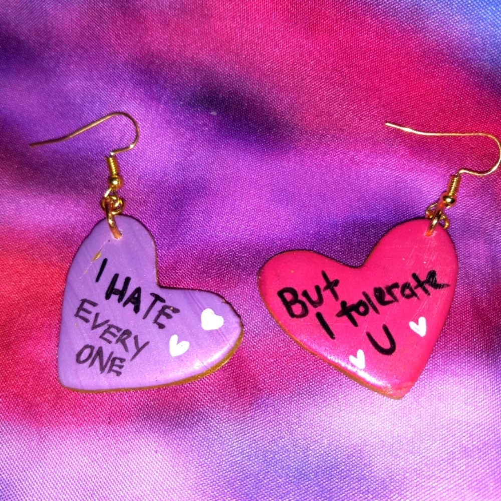 Valentine ❤️‍🔥 hate people earrings